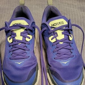 Hoka One One